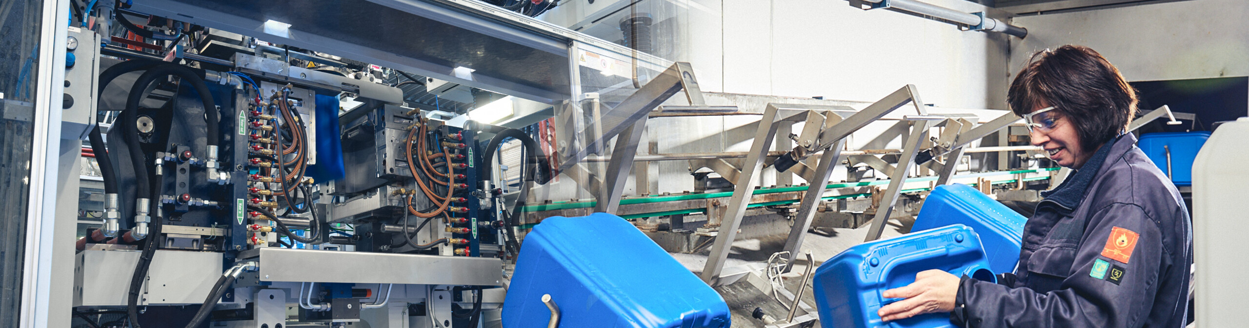 EuroMouldings_Closed-loop EuroMouldings_Closed-loop