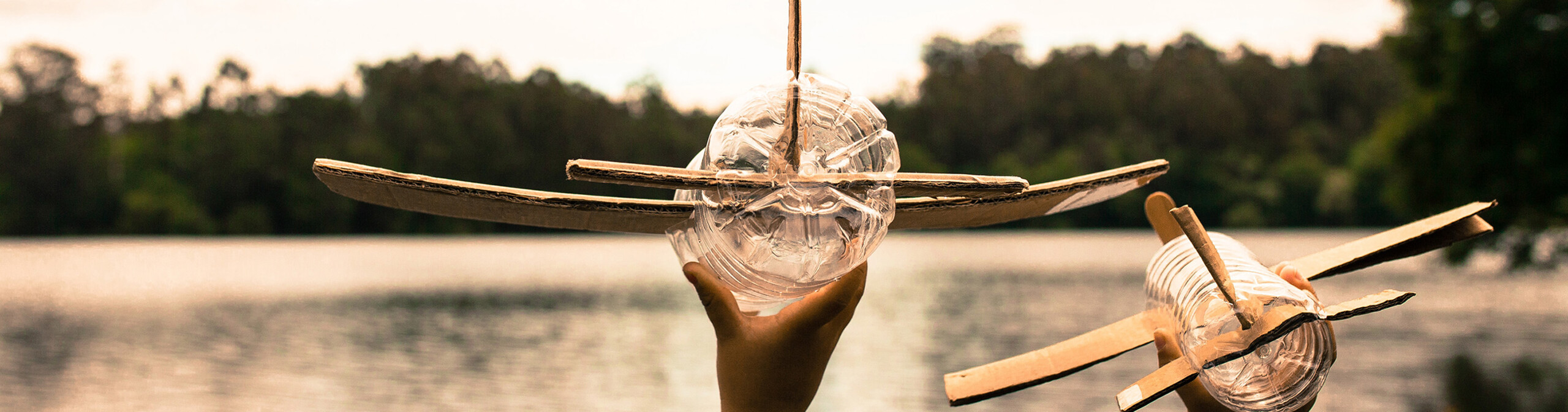 Header_EuroMouldings_Sustainability_Rethink-Plastic Header_EuroMouldings_Sustainability_Rethink-Plastic